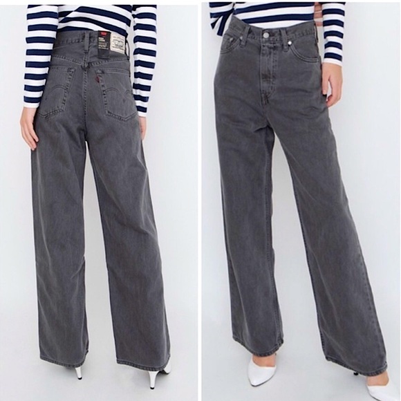 Levi's High Loose Jeans in Silver Bloom
Wellthread Edition - Picture 1 of 13